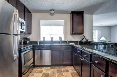 10310 Devonshire Rd, Bloomington, MN 55431 photo 21