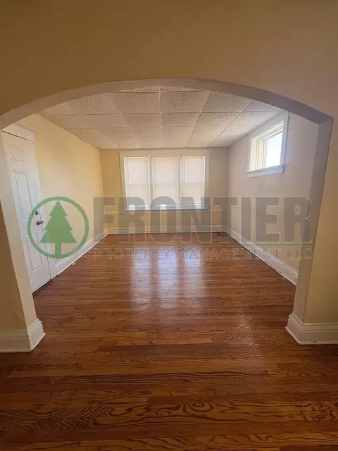 2806 Osage St, Saint Louis, MO 63118