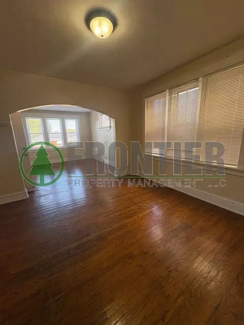 2806 Osage St, Saint Louis, MO 63118