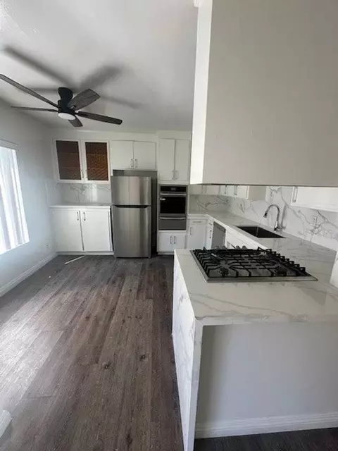 3747 Mentone Ave, Los Angeles, CA 90034