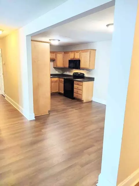 1100 Leon St, Durham, NC 27705