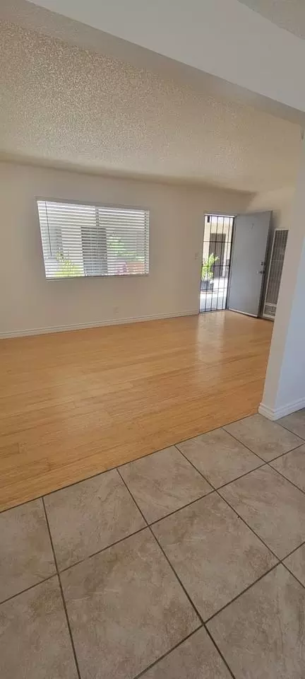 4370 W 141st St, Hawthorne, CA 90250
