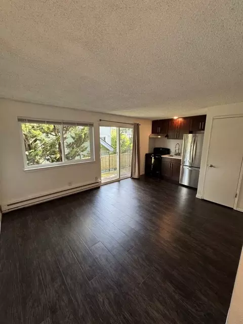 4267 Woodland Park Ave N, Seattle, WA 98103