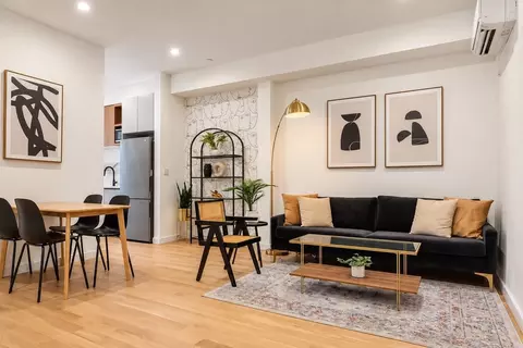 583 Lorimer St, Brooklyn, NY 11211