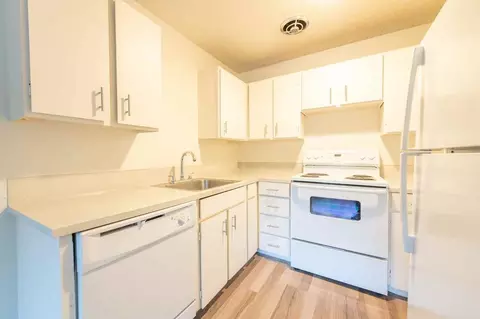 6225 SW Burlingame Ave, Portland, OR 97239