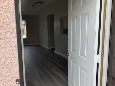 4576 Florence Ave, Bell, CA 90201