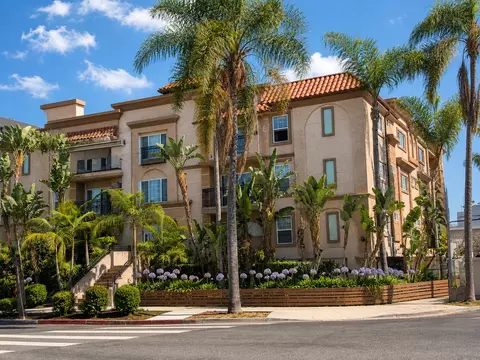 9344 National Blvd, Los Angeles, CA 90034