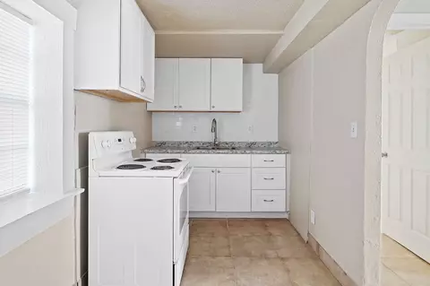 6809 NW 12th St, Oklahoma City, OK 73127
