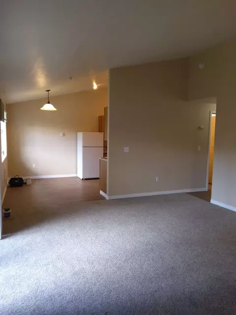 2405 N Cherry St, Spokane Valley, WA 99216