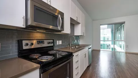 5398 Russell Ave NW, Seattle, WA 98107 photo 4