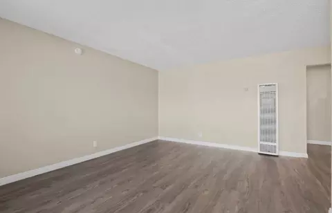 1356 W Stoneridge Ct, Ontario, CA 91762
