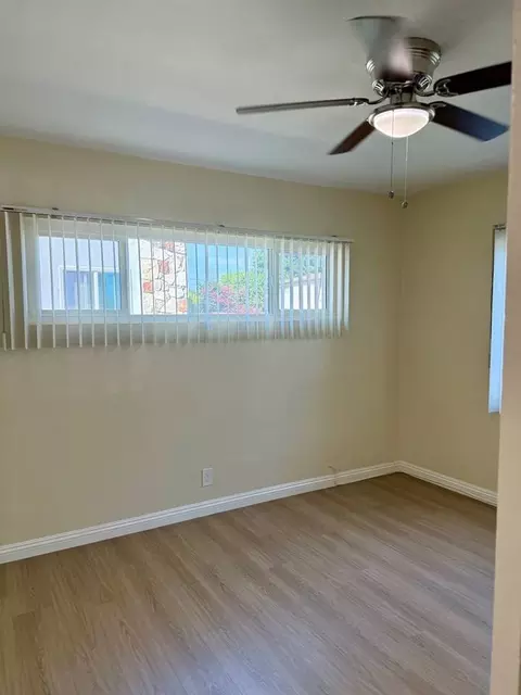 10519 Arrington Ave, Downey, CA 90241 photo 17