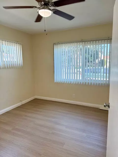 10519 Arrington Ave, Downey, CA 90241 photo 16