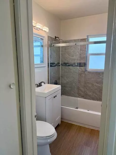 10519 Arrington Ave, Downey, CA 90241 photo 13