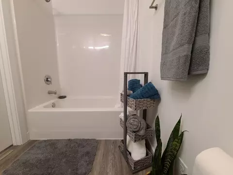 120 10th Ave E, Seattle, WA 98102 photo 14