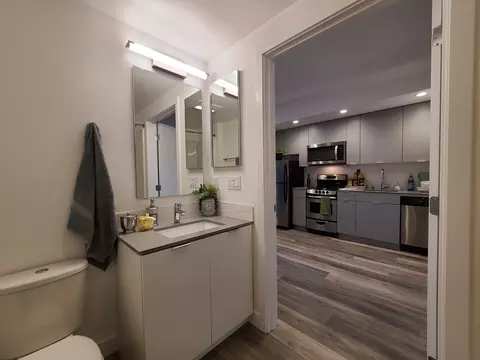 120 10th Ave E, Seattle, WA 98102 photo 17