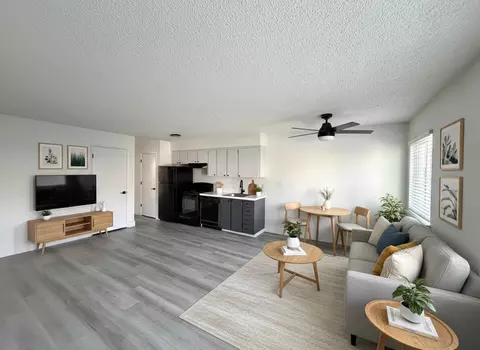 6285 Caldwell Rd, Gladstone, OR 97027