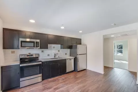 4690 Tompkins Ave, Oakland, CA 94619