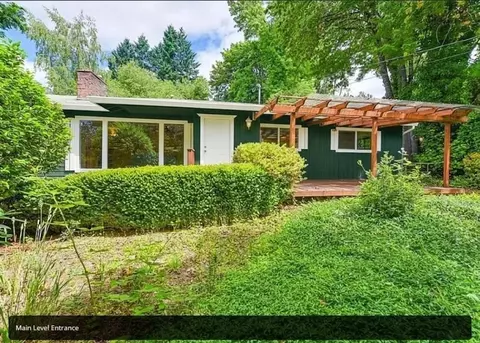 9938 SW Terwilliger Blvd, Portland, OR 97219
