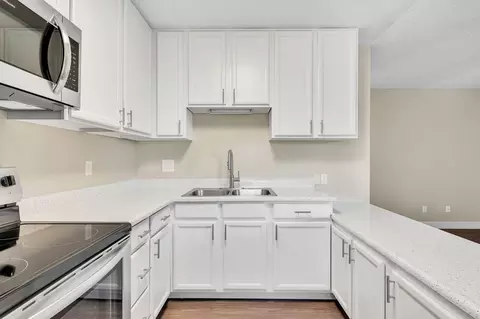 1360 E Madison Ave, El Cajon, CA 92021 photo 2
