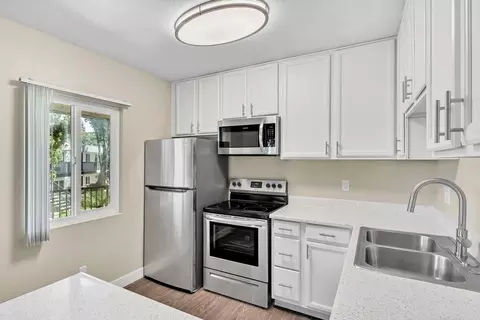 1360 E Madison Ave, El Cajon, CA 92021 photo 4