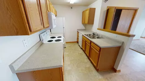 1428 Walton Dr, Ames, IA 50014