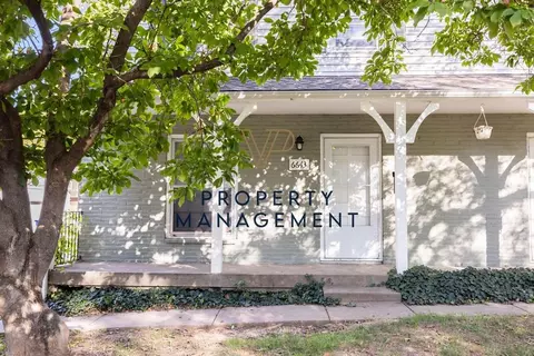 6643 Floyd St, Overland Park, KS 66202