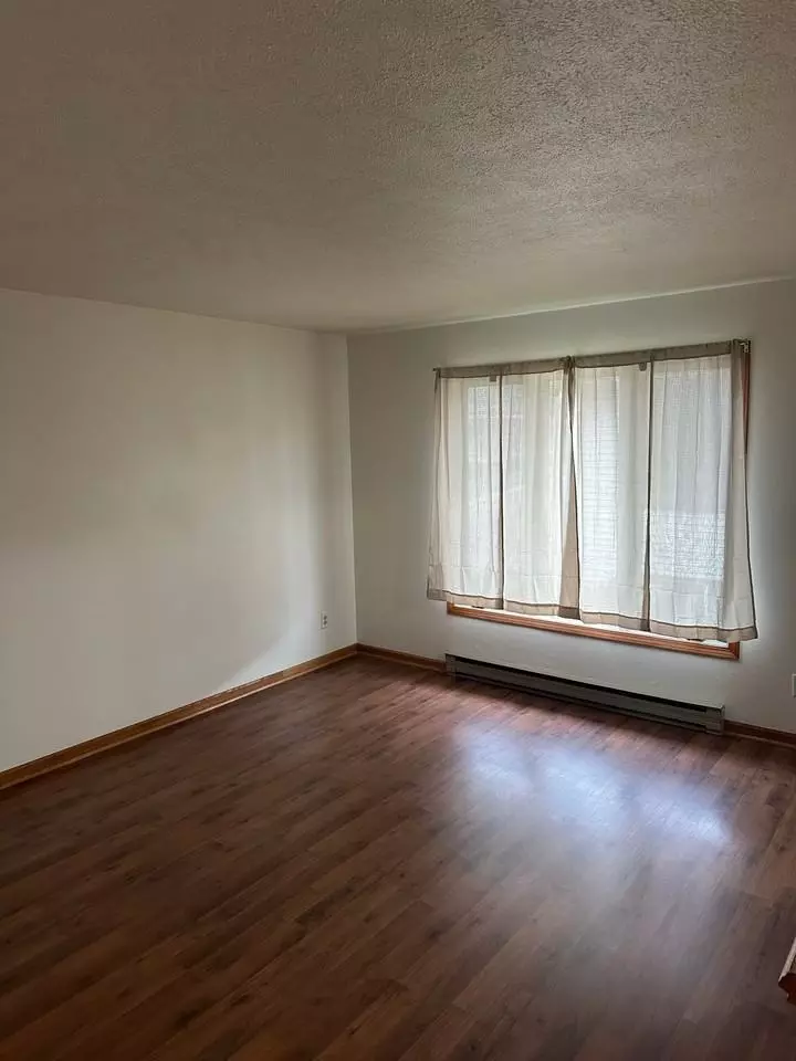 1720 Remington Rd, Rockford, IL 61108 | 38 Photos - Movoto