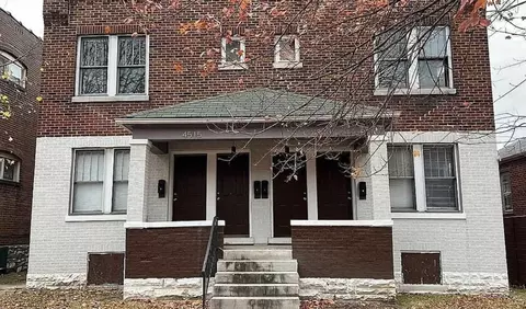 4513 Pennsylvania Ave, Saint Louis, MO 63111