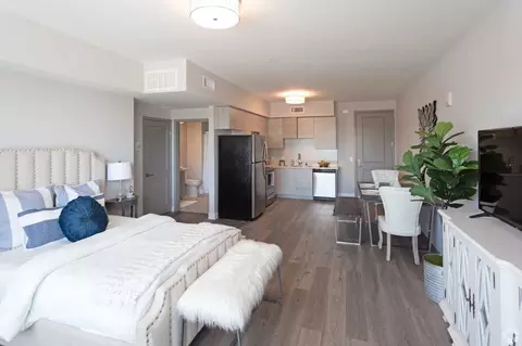 11241 Otsego St, North Hollywood, CA 91601