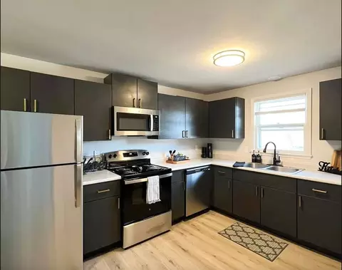 219 S Menlo Ave, Sioux Falls, SD 57104