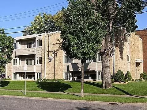 701 University Ave SE, Minneapolis, MN 55414