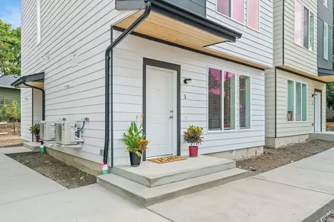 2 Chelan Pl, Tacoma, WA 98409
