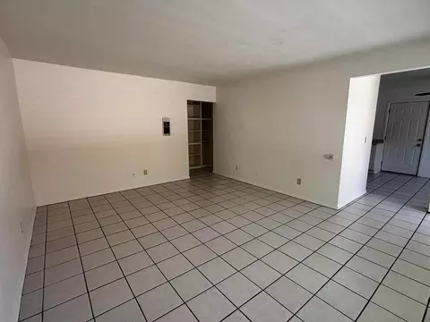 735 Genevieve St, Solana Beach, CA 92075