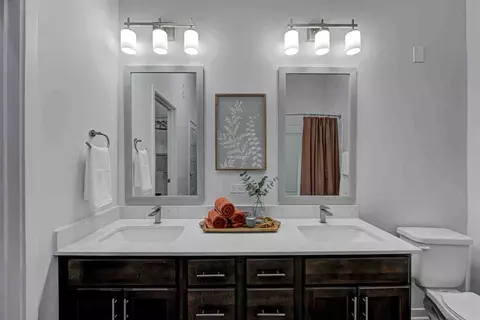 11110 Lantern Rd, Fishers, IN 46038 photo 6
