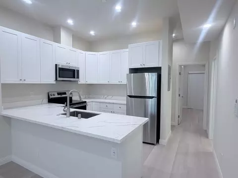 71 Water St, San Francisco, CA 94133