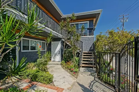 1923 Vanderbilt Ln, Redondo Beach, CA 90278