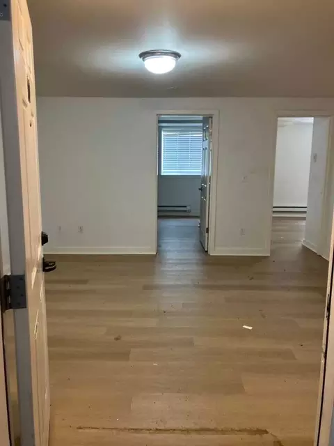 700 NW Market St, Seattle, WA 98107