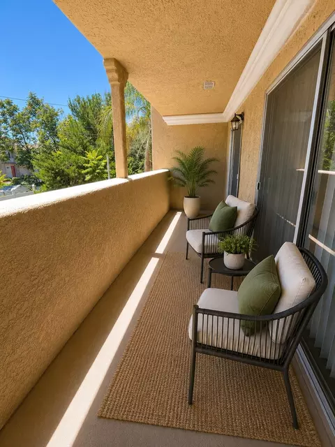 18046 Beneda Ln, Santa Clarita, CA 91351
