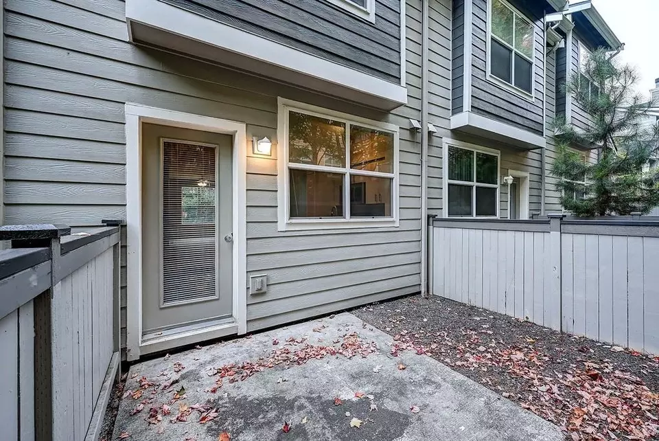  1460 NE Hawthorne St, Issaquah, WA 98029 photo 15