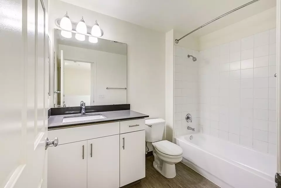  1460 NE Hawthorne St, Issaquah, WA 98029 photo 19