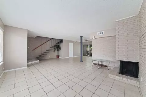 8100 Leonora St, Houston, TX 77061