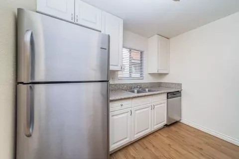1370 Calle Jules, Vista, CA 92084
