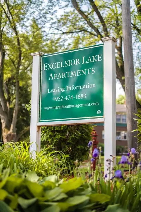500 Linden St, Excelsior, MN 55331