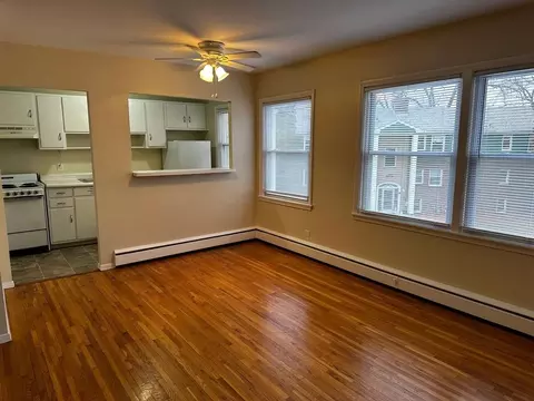500 Linden St, Excelsior, MN 55331