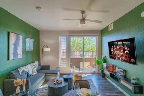 9456 W Georgia Ave, Glendale, AZ 85305