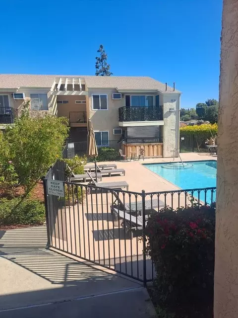 1477 Broadway, El Cajon, CA 92021
