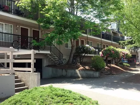 1290 E 18th Ave, Eugene, OR 97403 photo 10
