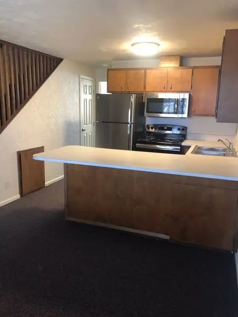 1290 E 18th Ave, Eugene, OR 97403 photo 13