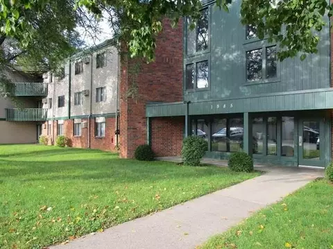 1555 Homer Rd, Winona, MN 55987